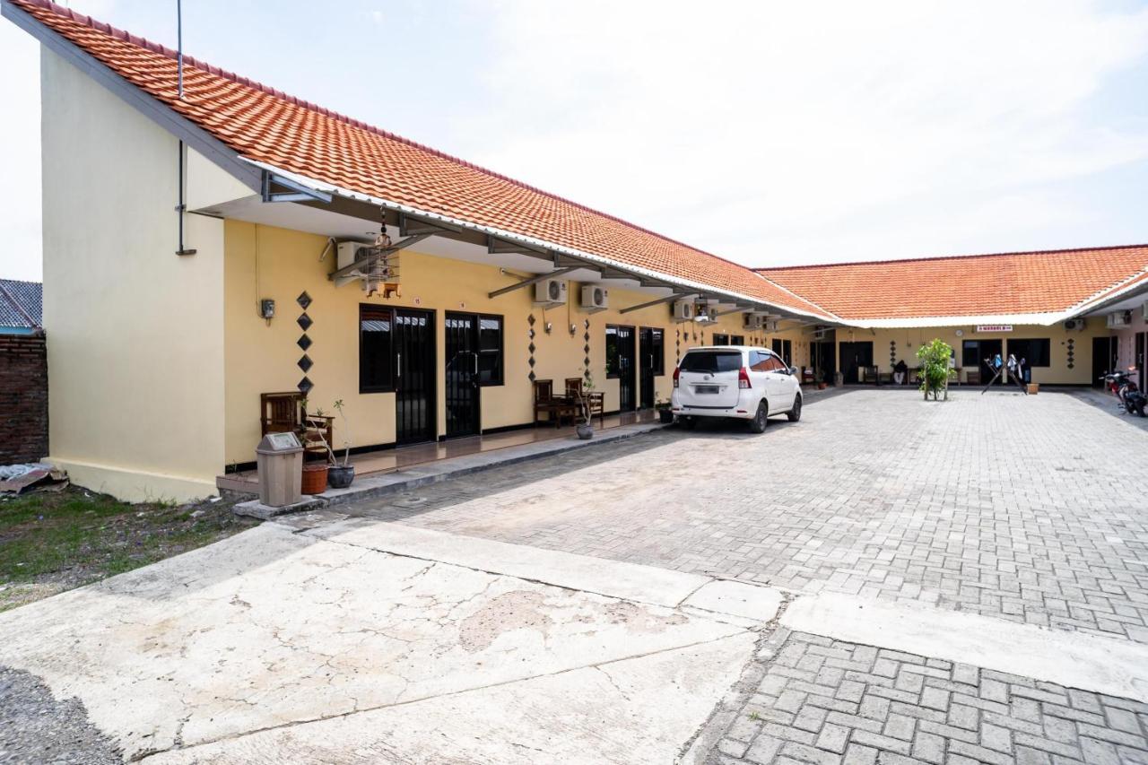 Koolkost Syariah Near Transmart Tegal Hotel Buitenkant foto