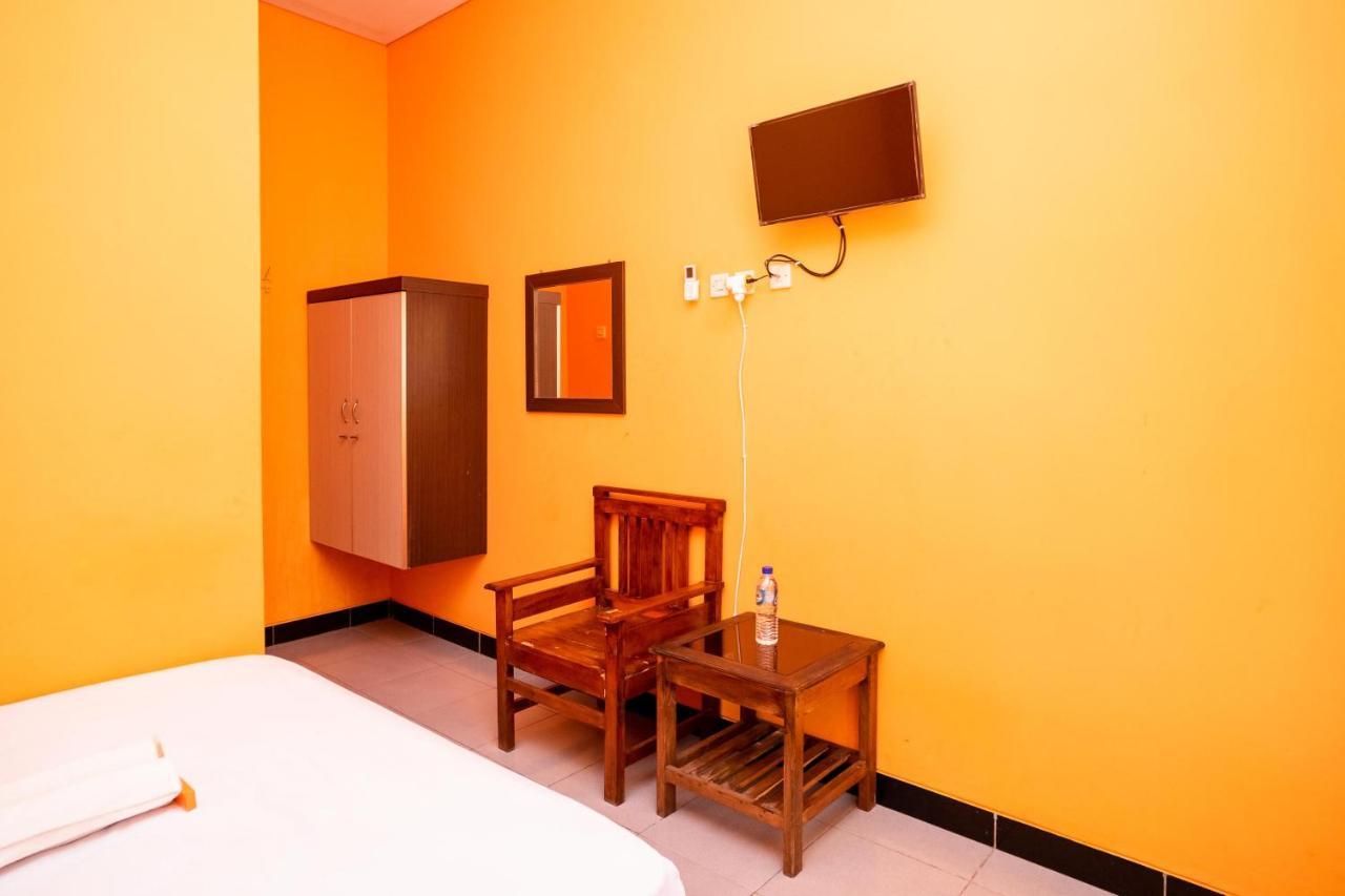 Koolkost Syariah Near Transmart Tegal Hotel Buitenkant foto